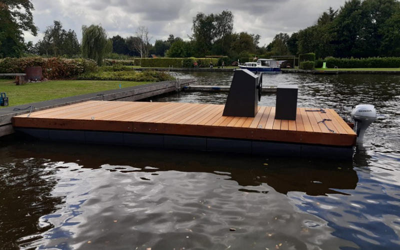 Drijvens terras op Floatlands Drijvers